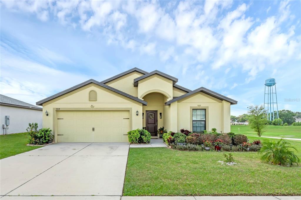 Picture of 1924 Piedmont Court, Mascotte, FL 34753