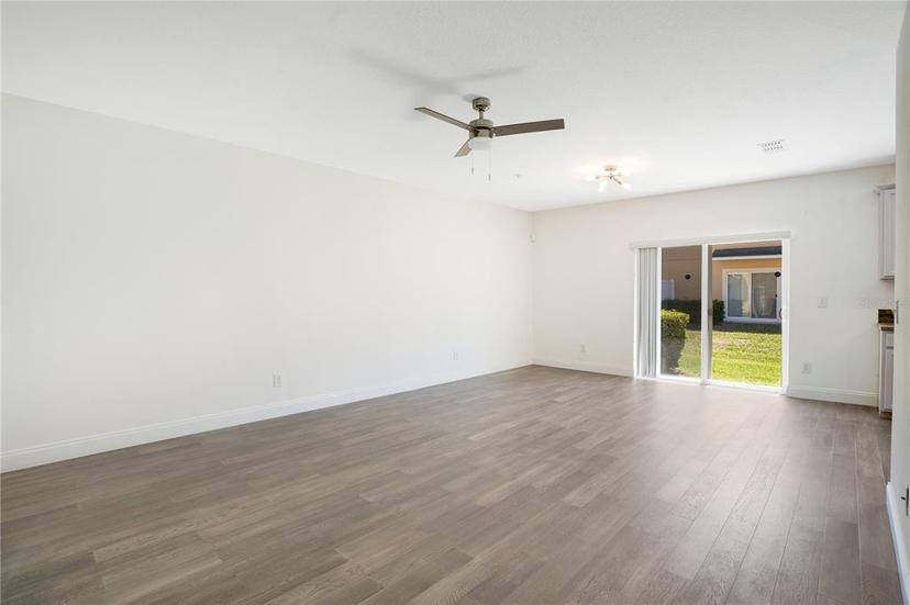 Picture of 10124 Shadow Leaf Court, Orlando FL 32825