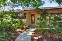 Picture of 2020 State Road 37 S, Mulberry, FL 33860