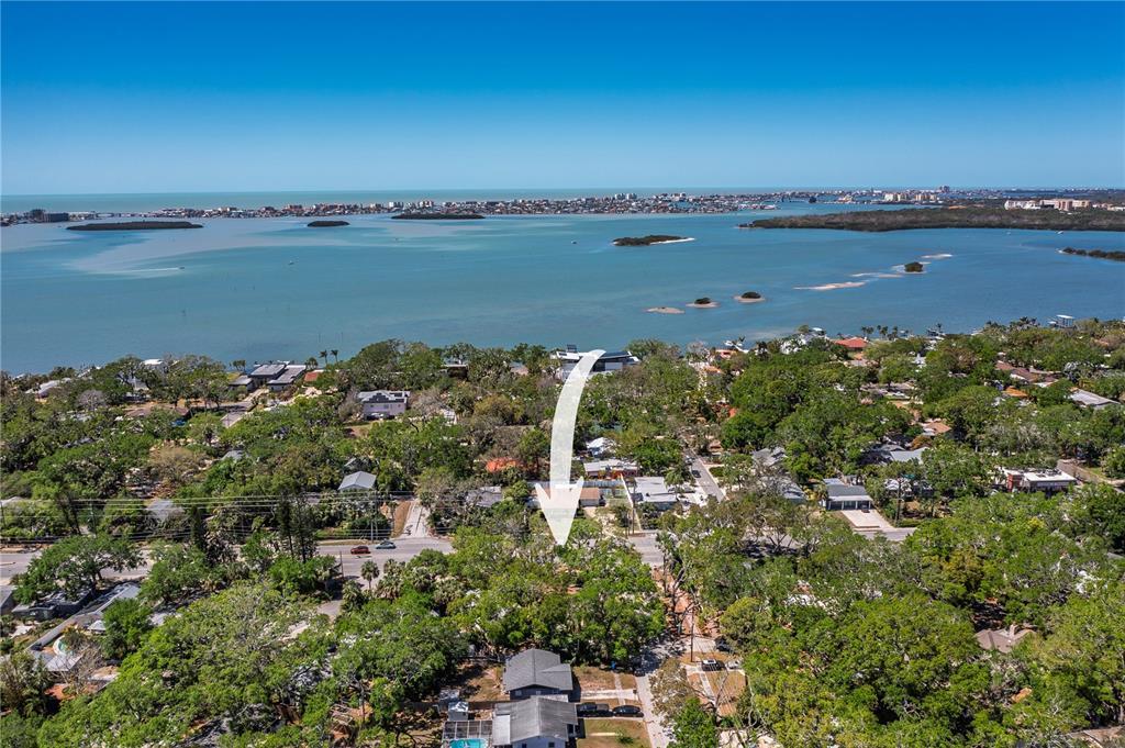 Picture of 2515 Park Street N, St Petersburg, FL 33710