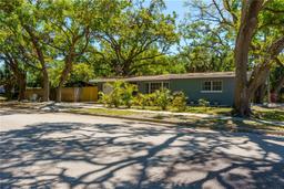 Picture of 2515 Park Street N, St Petersburg, FL 33710