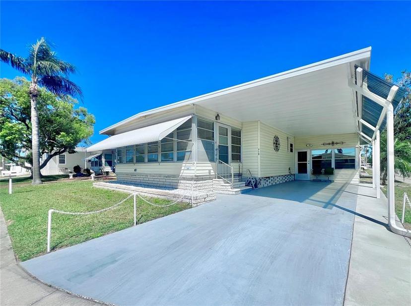 Picture of 1100 Belcher Road S Unit 719, Largo FL 33771