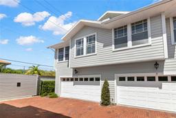 Picture of 2920 W El Prado Boulevard Unit 4, Tampa, FL 33629