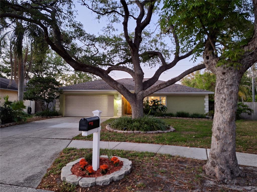 Picture of 30 Harbor Lake Circle, Safety Harbor, FL 34695