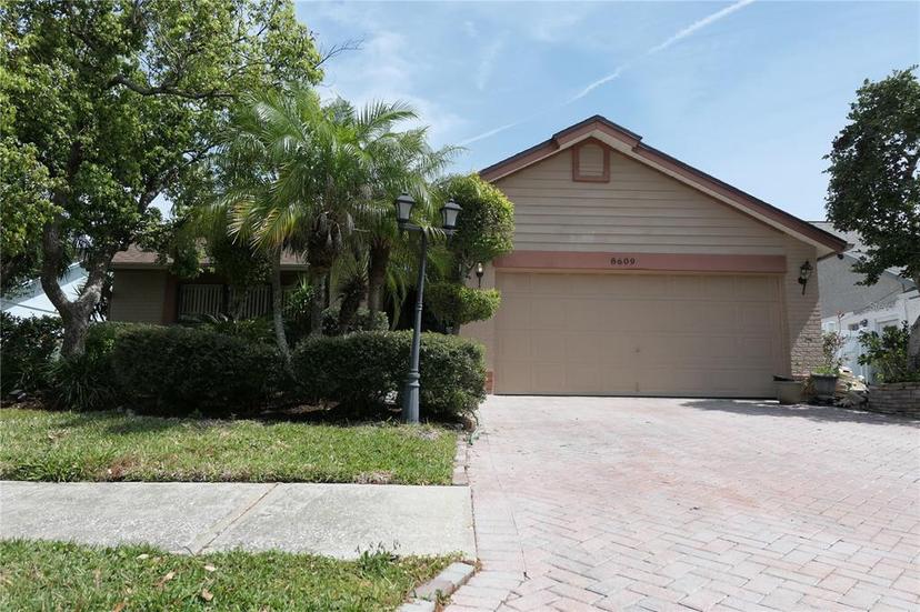 Picture of 8609 Thimbleberry Lane, Tampa FL 33635
