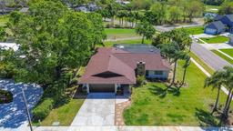 Picture of 10 Arbor Lane, Oldsmar, FL 34677