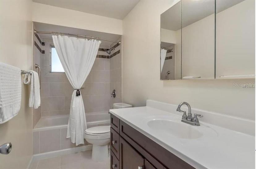 Picture of 1019 Beach Manor Circle Unit 51, Venice FL 34285