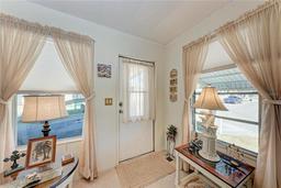 Picture of 5619 Bayshore Road Unit 423, Palmetto, FL 34221
