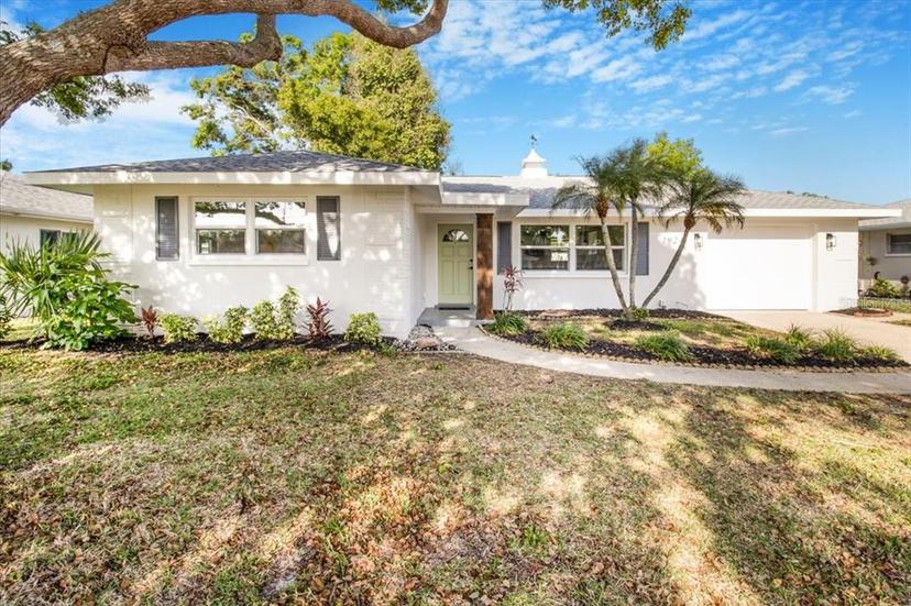 Picture of 1924 Sky Drive, Clearwater FL 33755