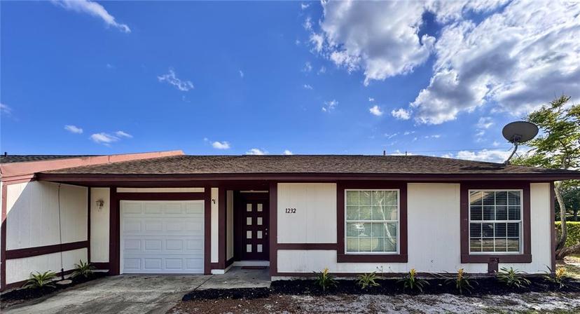 Picture of 1232 Roma Court, Orlando FL 32825