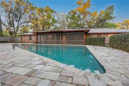 Picture of 3225 NW 27Th Terrace, Gainesville, FL 32605