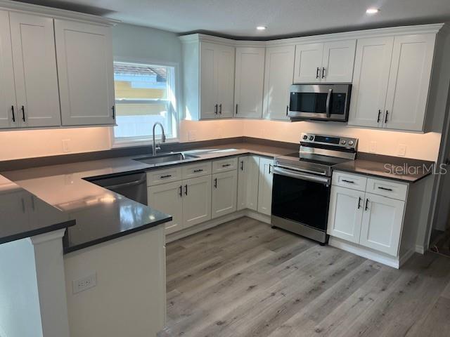 Picture of 1574 Ewing Avenue, Clearwater FL 33756