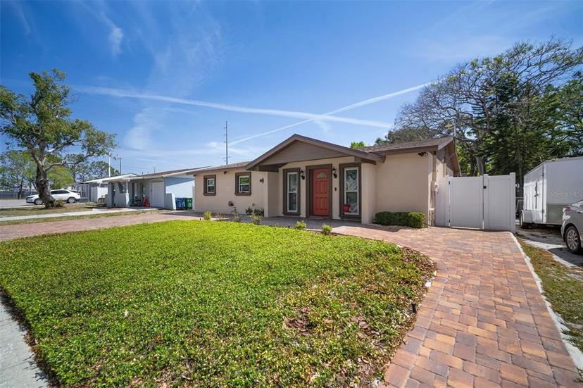 Picture of 6351 S Lansdale Circle, Tampa FL 33616