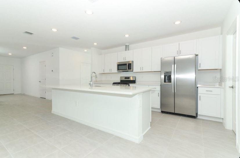 Picture of 2411 Slippery Rock Street, Auburndale FL 33823
