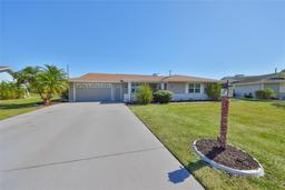 Picture of 607 Fox Hills Drive, Sun City Center, FL 33573