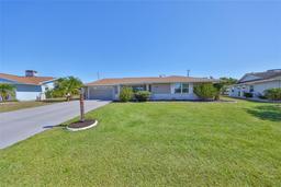 Picture of 607 Fox Hills Drive, Sun City Center, FL 33573