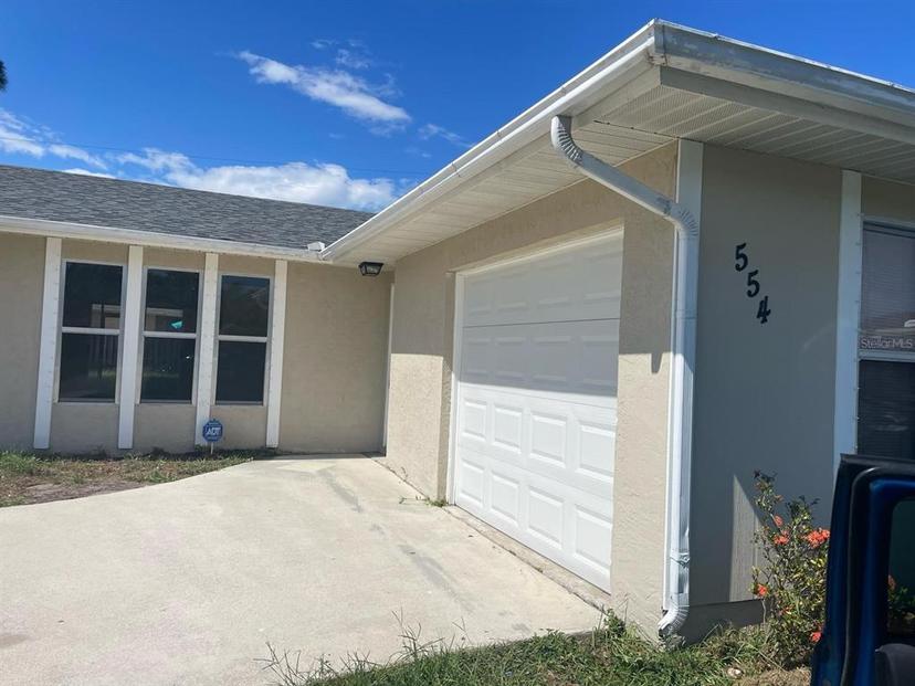 Picture of 554 NW Twylite Terrace, Port St Lucie FL 34983