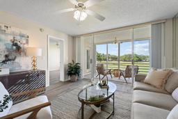 Picture of 4440 Fairways Boulevard Unit 210, Bradenton, FL 34209