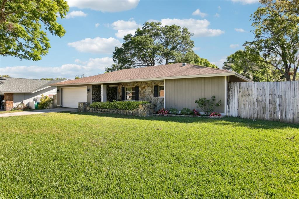 Picture of 2853 Enisgrove Drive, Palm Harbor, FL 34683