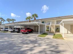 Picture of 206 Silver Lake Drive Unit 105, Venice, FL 34292