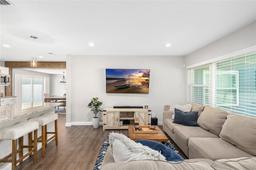 Picture of 4105 W Fair Oaks Avenue, Tampa, FL 33611