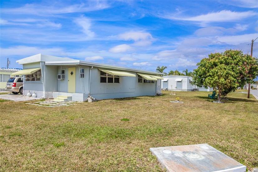 Picture of 303 50Th Avenue W, Bradenton FL 34207