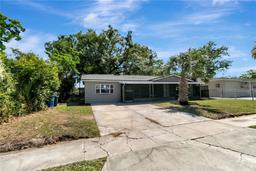 Picture of 7101 Kingston Drive, Tampa, FL 33619