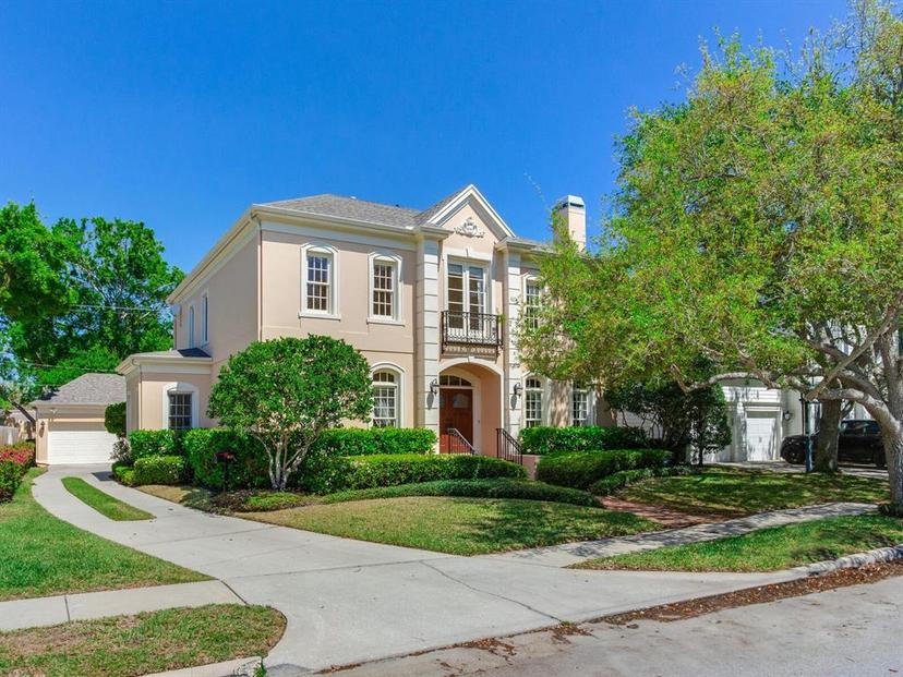 Picture of 2927 W Bayshore Court, Tampa FL 33611