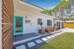 Picture of 4925 Camellia Way S, St Petersburg, FL 33705
