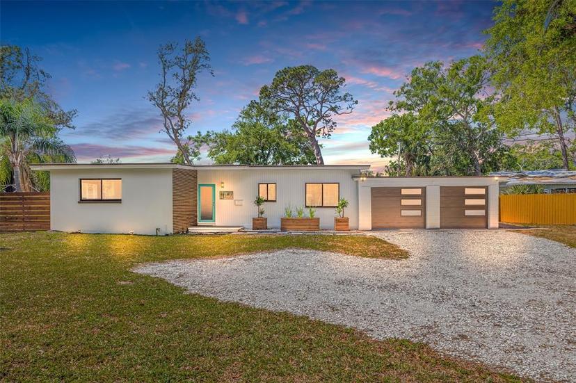 Picture of 4925 Camellia Way S, St Petersburg FL 33705
