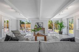 Picture of 4925 Camellia Way S, St Petersburg, FL 33705