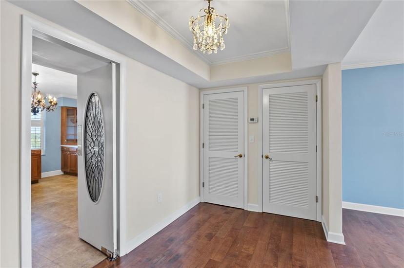 Picture of 2403 S Ardson Place Unit 902B, Tampa FL 33629