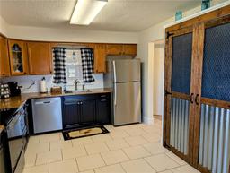 Picture of 1640 Juno Trail Unit 101A, Astor, FL 32102