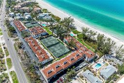 Picture of 5055 Gulf Of Mexico Drive Unit 422, Longboat Key, FL 34228