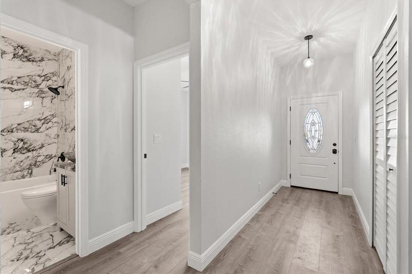 Picture of 226 N Frederick Avenue, Daytona Beach FL 32114