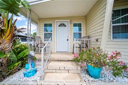 Picture of 10333 N Lake Drive, Largo, FL 33773