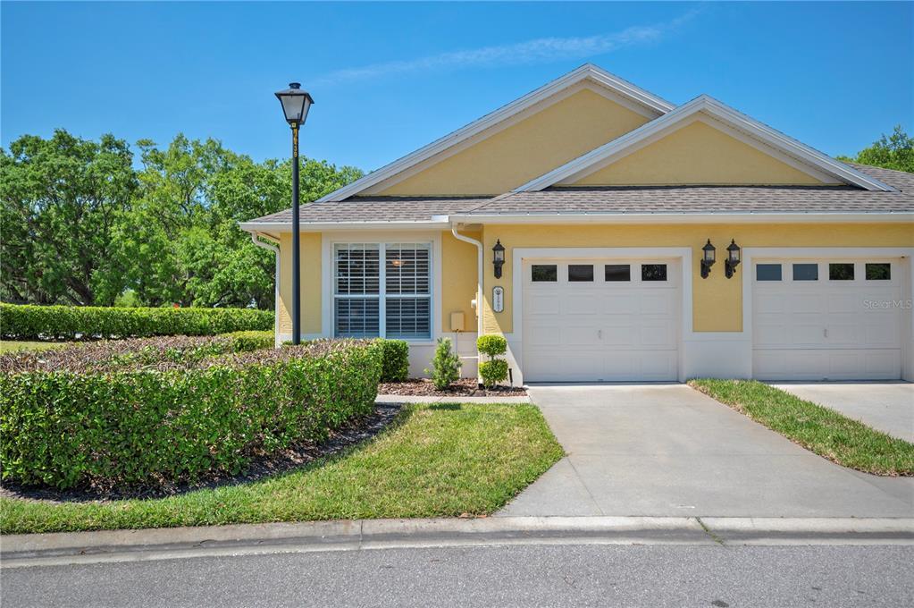 Picture of 2997 Mission Lakes Drive, Lakeland, FL 33803