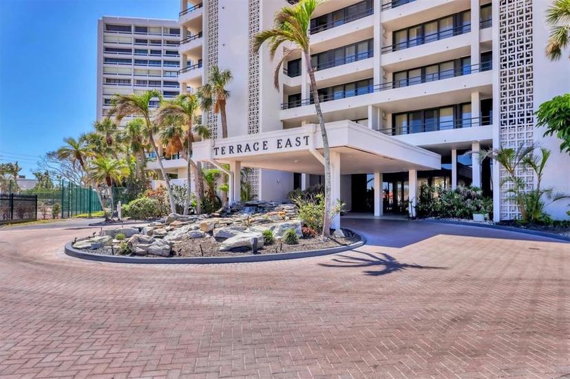 Picture of 5300 Ocean Boulevard Unit 202, Sarasota FL 34242