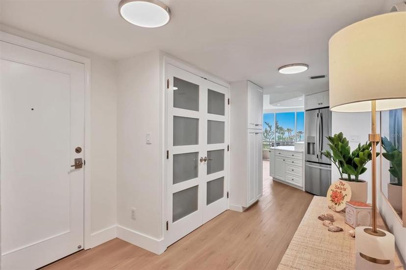 Picture of 5300 Ocean Boulevard Unit 202, Sarasota FL 34242