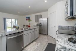 Picture of 33459 Field Maple Loop, Wesley Chapel, FL 33545