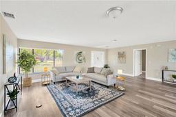 Picture of 12006 Glenshire Drive, Riverview, FL 33579