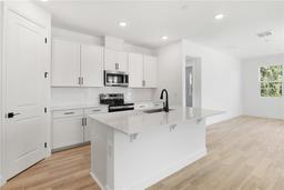 Picture of 4076 Bannock Avenue, Tavares, FL 32778