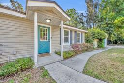 Picture of 225 N Phippen Avenue, Deland, FL 32724