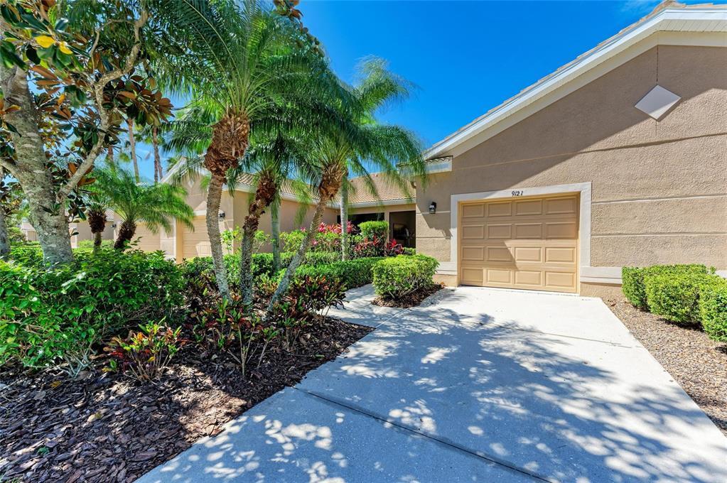 Picture of 9121 Stone Harbour Loop, Bradenton, FL 34212