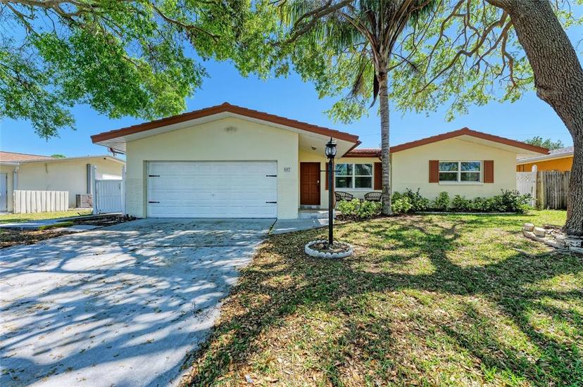 Picture of 507 Shore Drive, Largo FL 33771