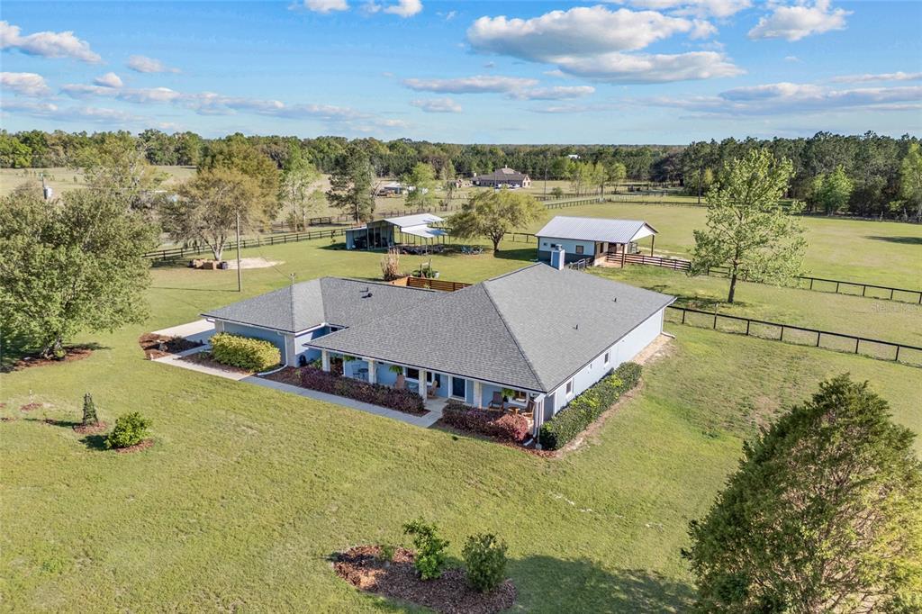 Picture of 23053 NW 142Nd Avenue, High Springs, FL 32643