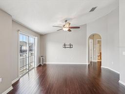 Picture of 553 52Nd Avenue N, St Petersburg, FL 33703