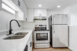 Picture of 4215 S Semoran Boulevard Unit 3, Orlando, FL 32822