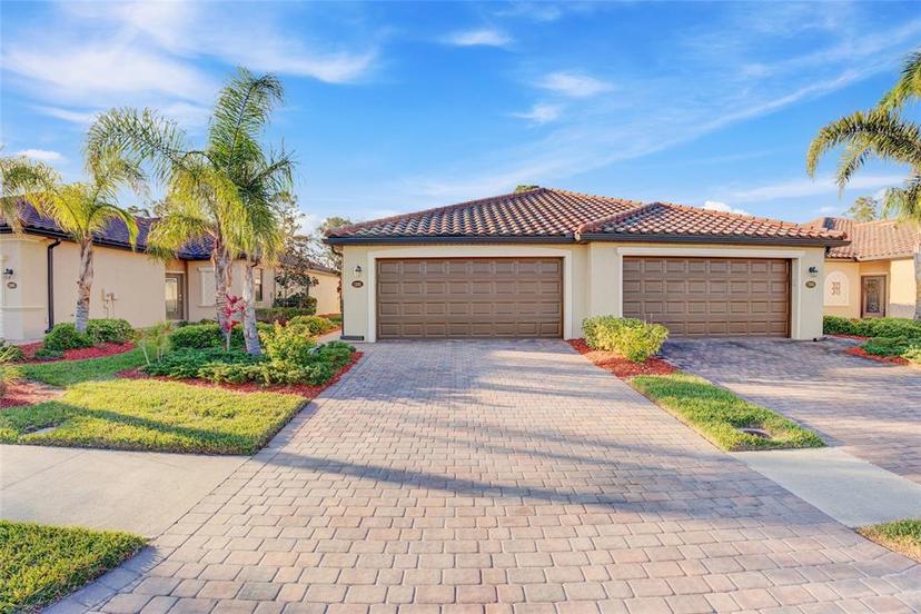 Picture of 12091 Amica Loop, Venice FL 34293