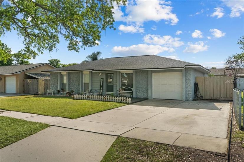 Picture of 3840 Cedarwaxwing Avenue, Orlando FL 32822